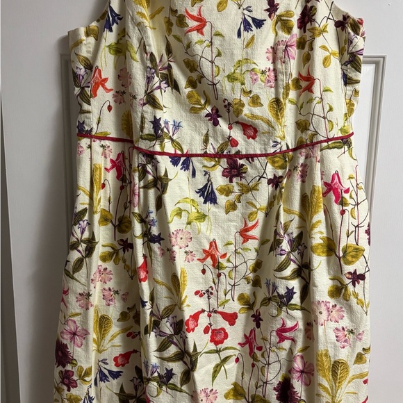 Floral Sleeveless Cocktail Dress - Picture 2 of 5